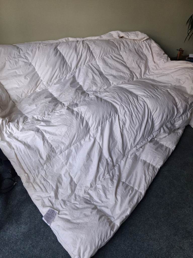Goose Feather & Down King Size Duvet 9 Tog