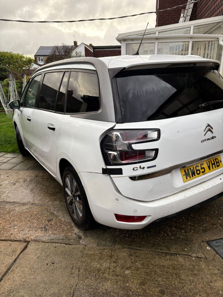 Citroen GRAND C4 PICASSO 2015 1.6 diesel blue hdi 