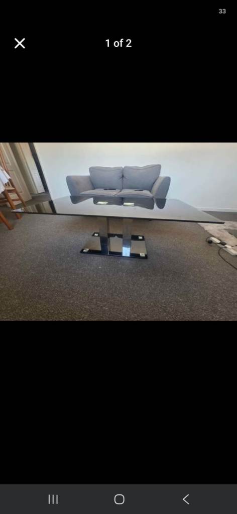 Black Glass Dining Table – Modern Design, Good Condition