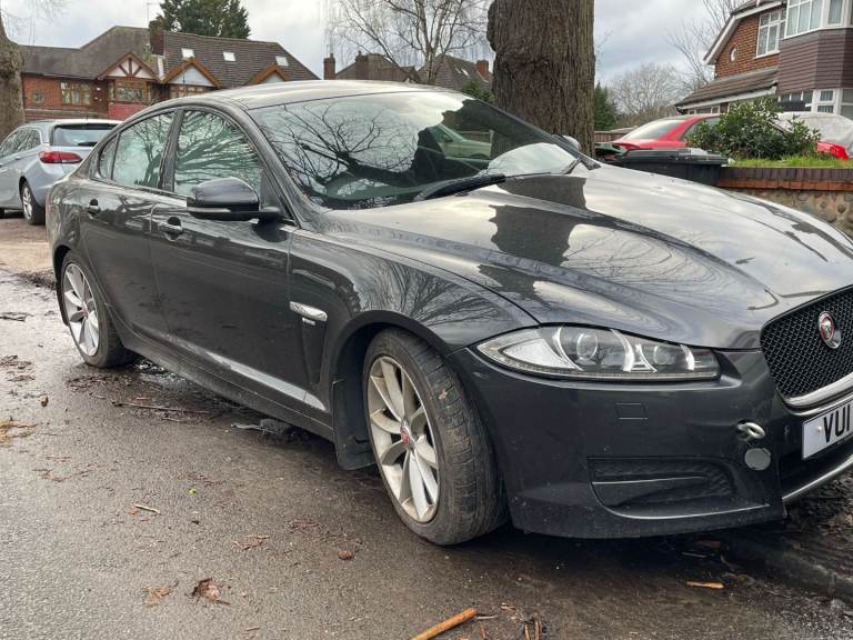 Jaguar XF R sport - 2014 - 2.2 diesel - Engine issue - not bmw audi mercedes volkswagen seat skoda