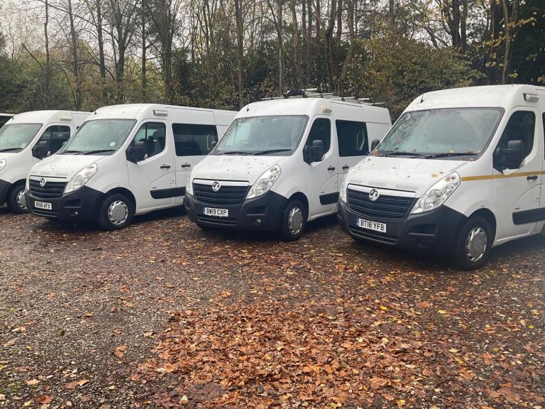 Vauxhall movano welfare vans easy CONVERTION to CAMPERVAN diesel heater microwav