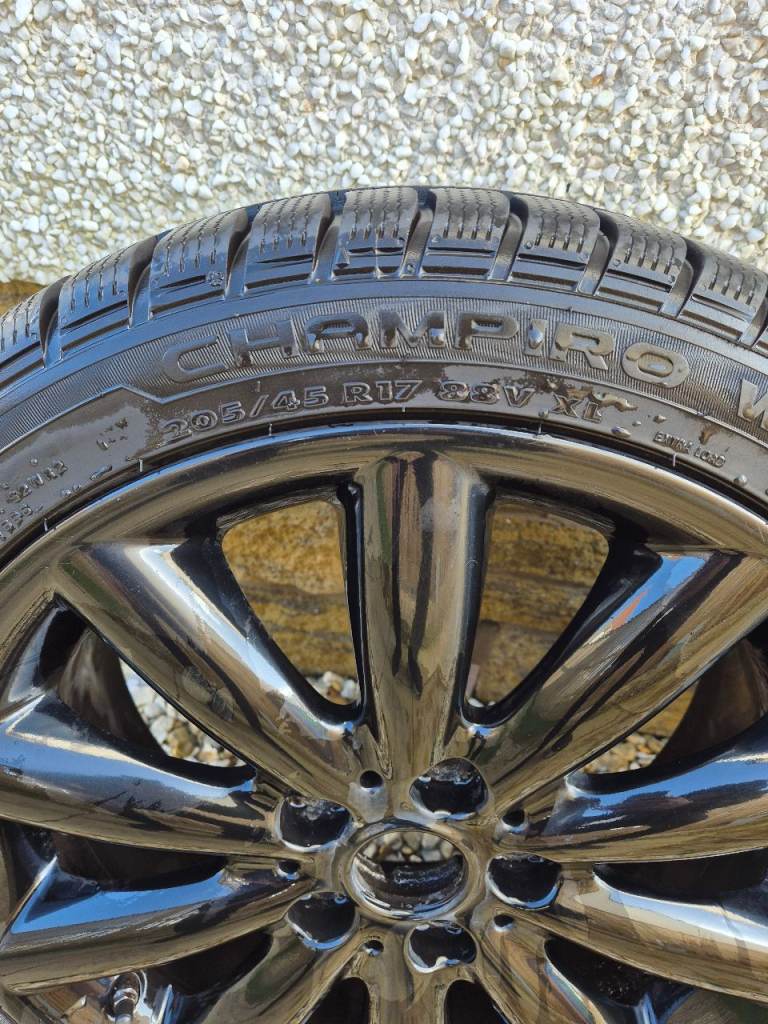 Mini cooper 17inch cosmos 4 alloys and tyres 