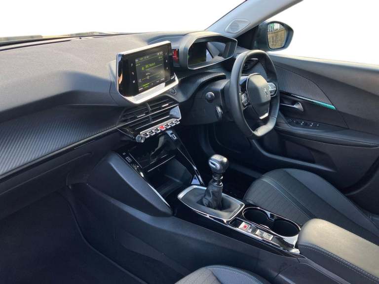 2022 Peugeot 2008 1.2 PureTech Allure Premium 5dr Estate PETROL Manual