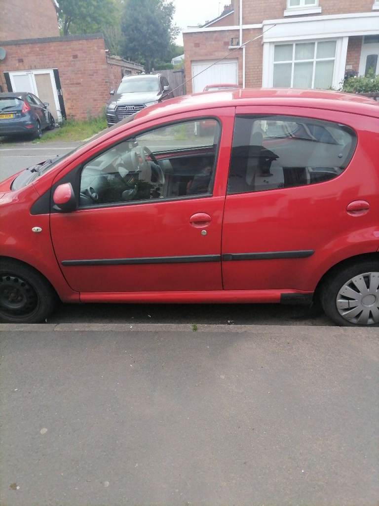 Peugeot, 107, Hatchback, 2008, Manual, 998 (cc), 5 doors