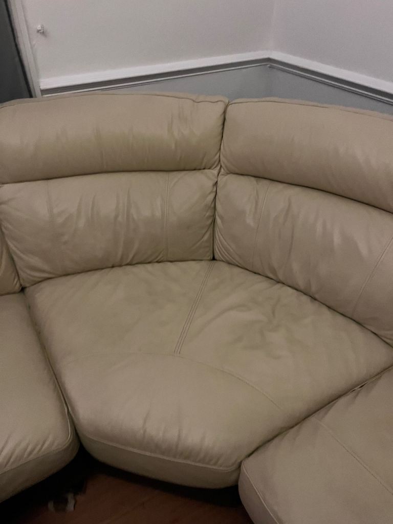 Leather corner sofa