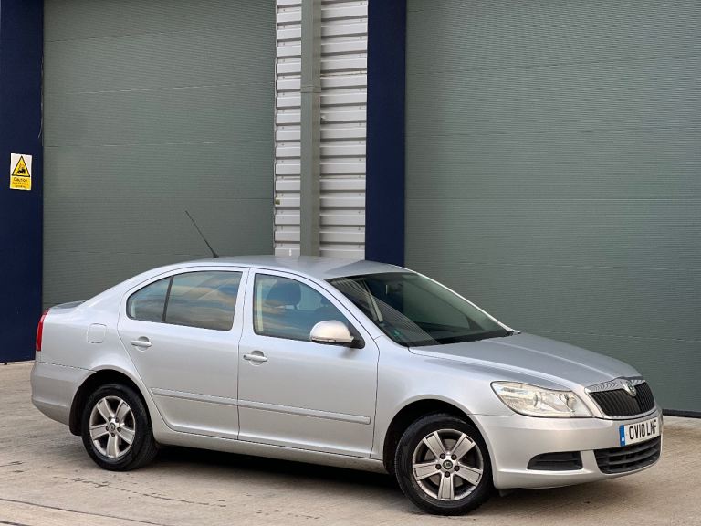 2010 SKODA OCTAVIA SE 2.0 TDI 5DR DIESEL MANUAL