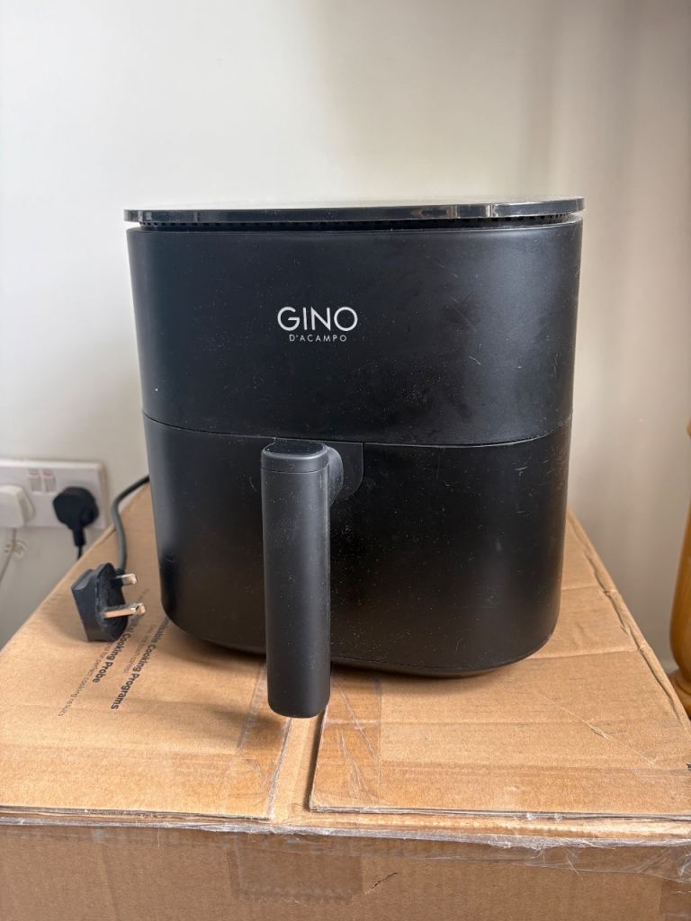 Air fryer 