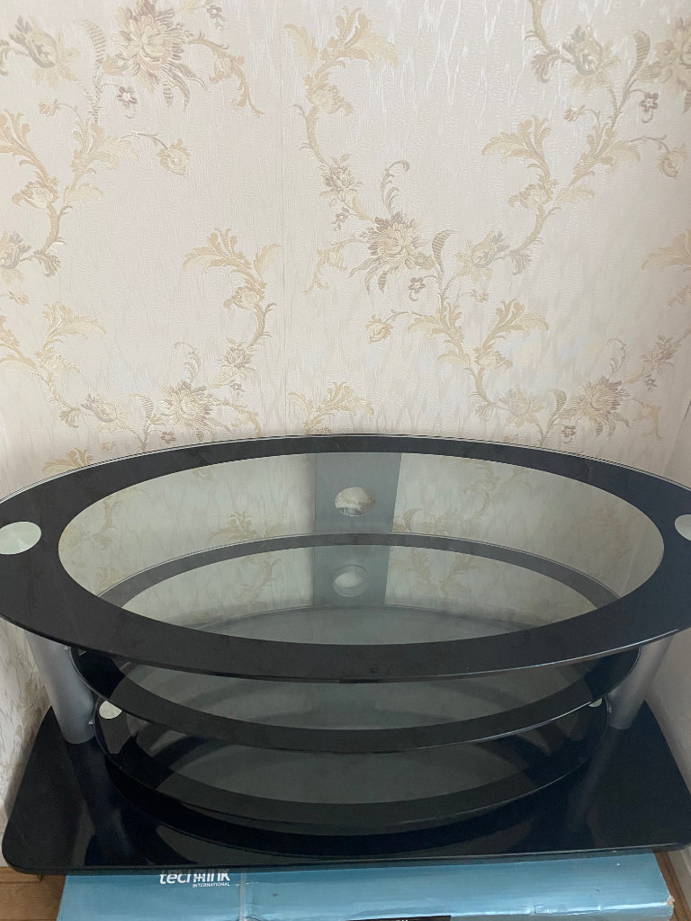 TV STAND - 55 INCH