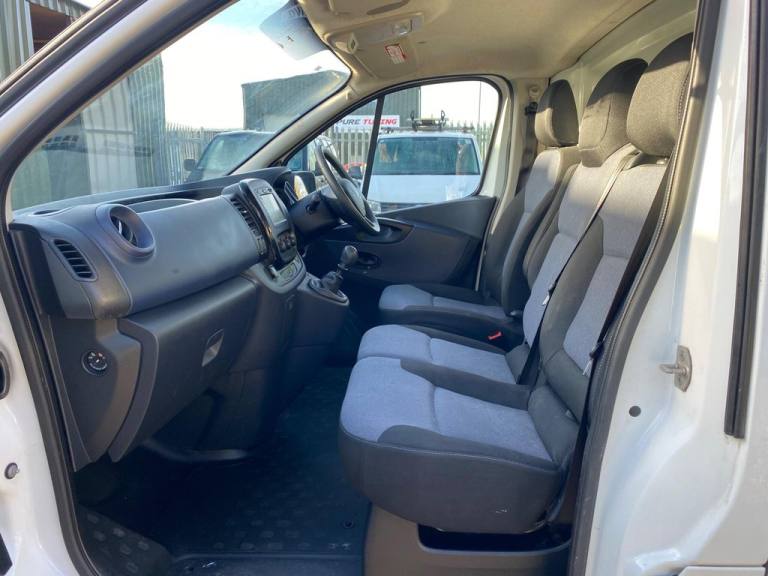 2019 Vauxhall Vivaro 1.6 CDTi 2900 BiTurbo ecoTEC L2 H2 Euro 6 (s/s) 5dr PANEL VAN Diesel Manual