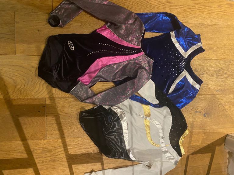 Gymnastics leotards budle long sleeves 