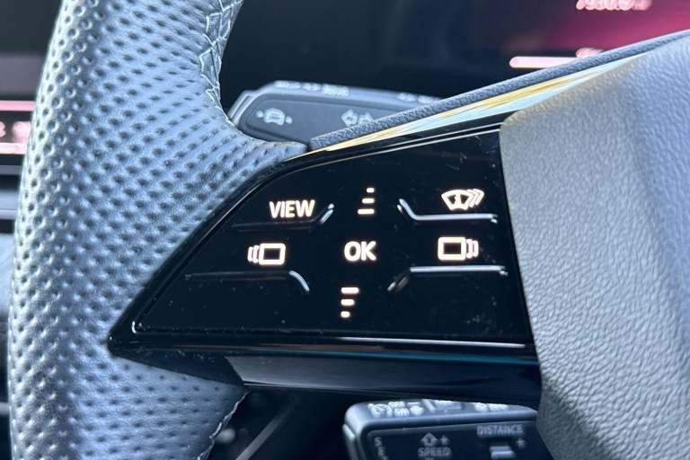 2024 Audi Q6 e-tron 100kWh S line SUV 5dr Electric Auto quattro (388 ps) ESTATE Electric Automatic