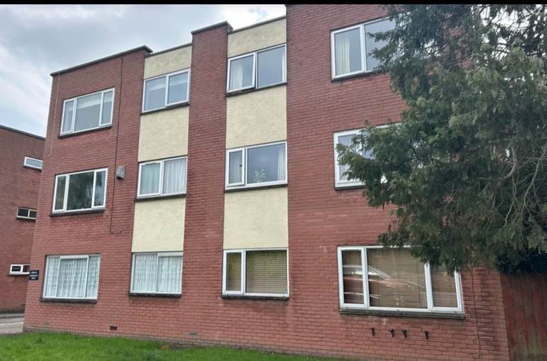 2 Bedroom Flat (No Longer Available)