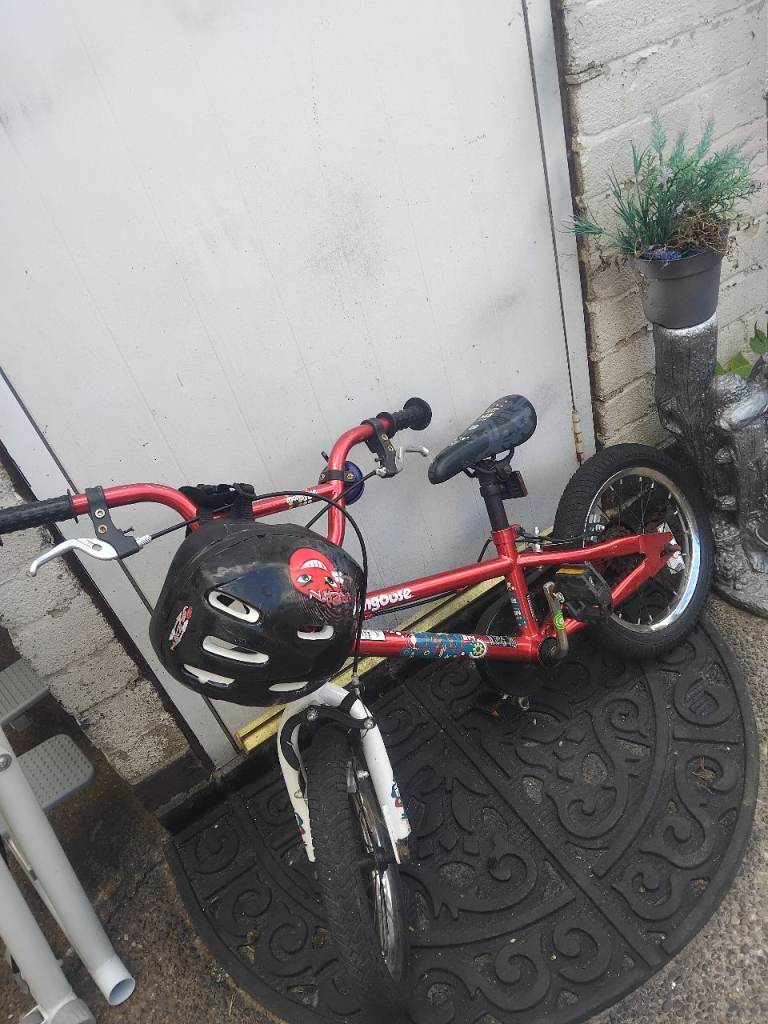 Mongoose Kids Bike with Helmet – Red, Fair Condition