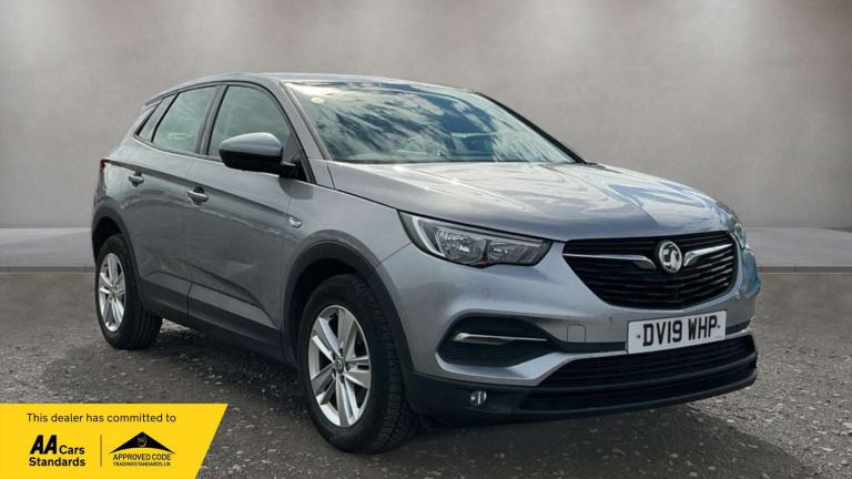 2019 Vauxhall Grandland X 1.2 Turbo SE 5dr HATCHBACK PETROL Manual