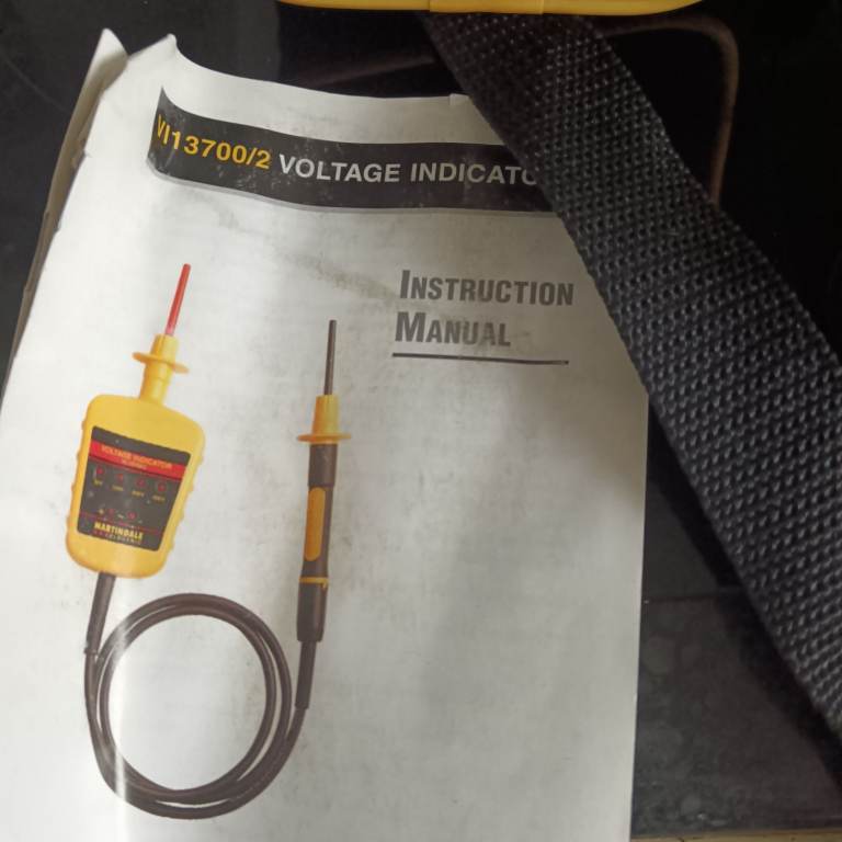 Martindale electrical test lamps with proving unit