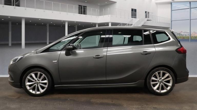 2017 Vauxhall Zafira 2.0 CDTi Elite Nav 5dr ++ PANROOF / NAV / CAMERA / LEATHER / ULEZ ++ MPV Die...