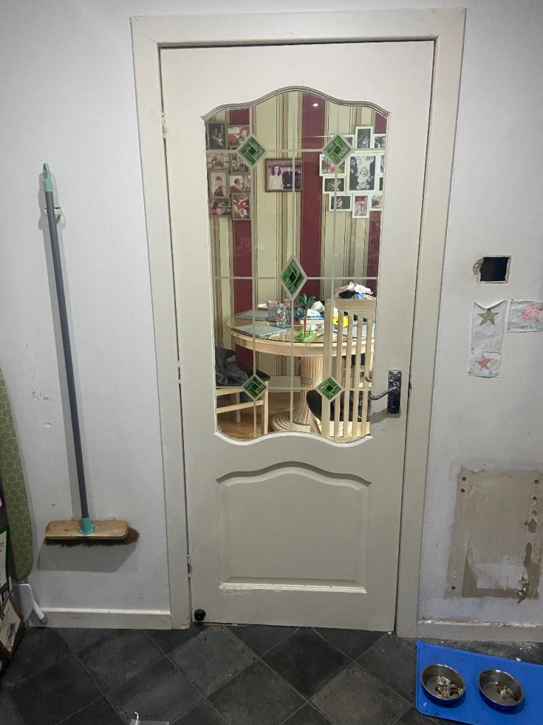Free internal door