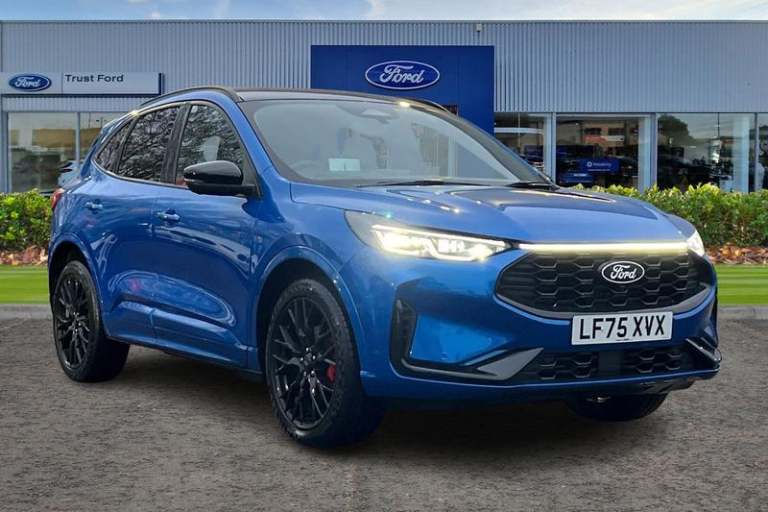 2025 Ford Kuga 2.5L PHEV 243ps ST-Line X Black Package 5dr Automatic Automatic SUV Petrol Paralle...