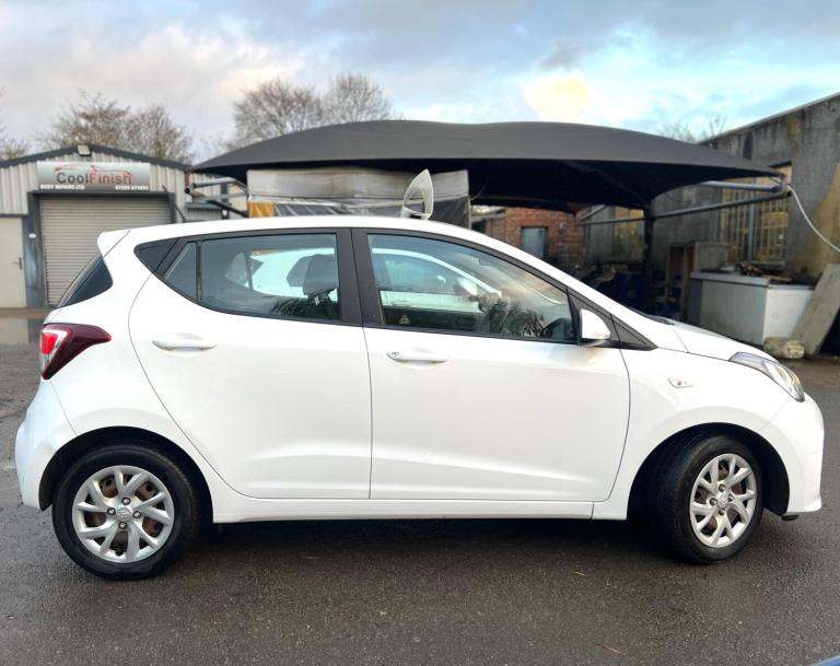 2018 Hyundai i10 1.0 SE Euro 6 5dr HATCHBACK Petrol Manual