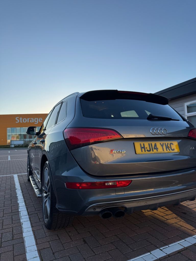 Audi, SQ5, 2014, Automatic - 3.0 litre V6 turbo‑diesel