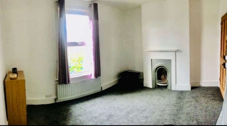 Double room available for rent - Northfleet, DA11