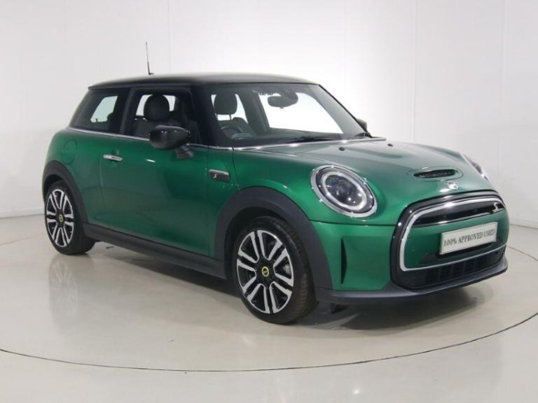MINI HATCHBACK 135kW Cooper S Level 2 33kWh 3dr Auto