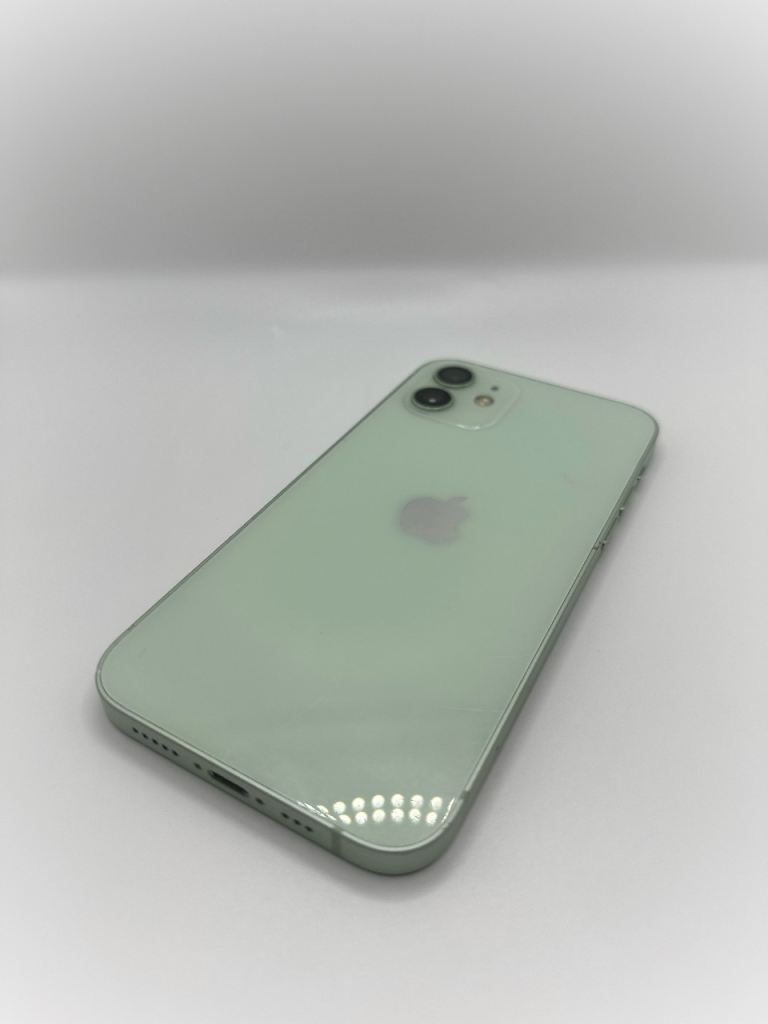 PRISTINE: Apple iPhone 12, 64gb, Green (UNLOCKED)