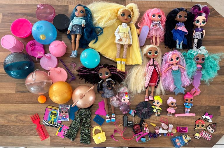 Big L.O.L. Surprise! Dolls Bundle with Accessories and Cases