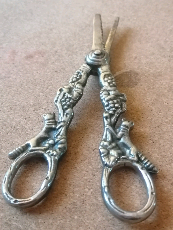 Elisabeth II,1962, 1 PAIR FOX AND GRAPEVINE