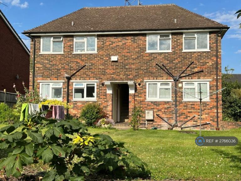 1 bedroom flat in Rose Bank, Sevenoaks, TN13 (1 bed) (#2766036)