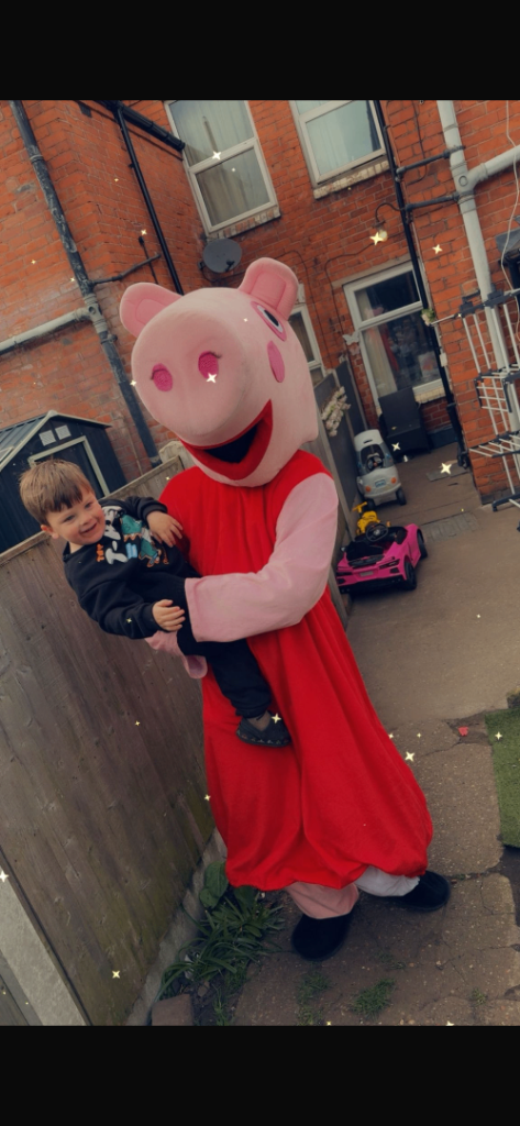 Peppa pig mascot