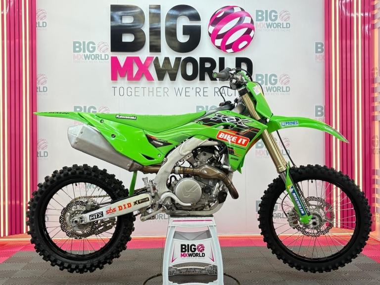 Kawasaki KXF 450 2025 - Only 10 Hrs - Light Use & Great Condition