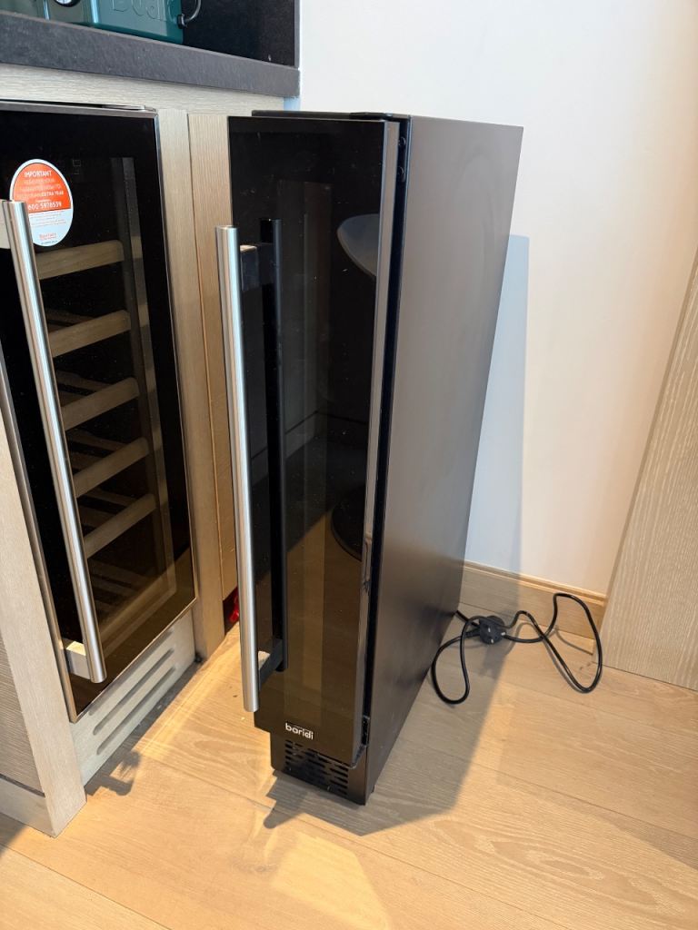 Dellonda Baridi 7 Bottle Wine Fridge DH76 – As Good As New