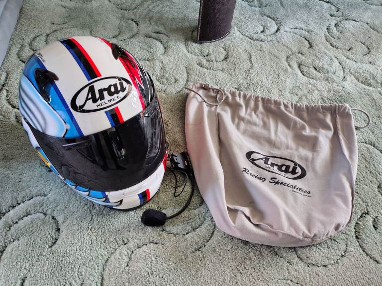 Arai Viper GT Motorcycle Helmet 