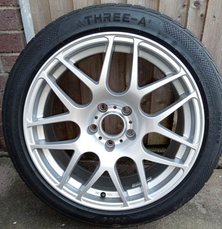 18" Alloy Wheel and Tyre *BRAND NEW BARGAIN!*