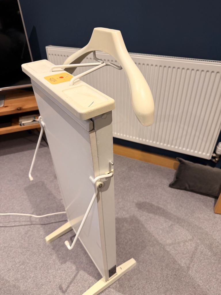 Corby Trouser Press 2200