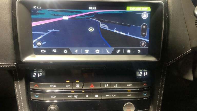 2018 Jaguar F-Pace 2.0d R-Sport 5dr Auto AWD ESTATE DIESEL Automatic