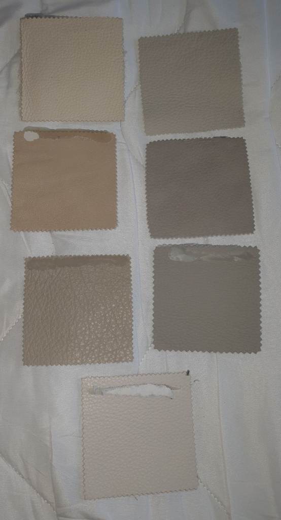 7x Neutral Square Leather Pieces Samples Off-Cuts Crafts Patchwork 9.5cm x 9.5cm