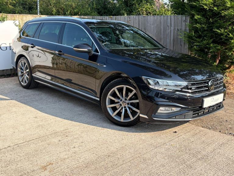 2023 Volkswagen Passat 2.0 TDI EVO SCR R-Line 5dr DSG ESTATE DIESEL Automatic