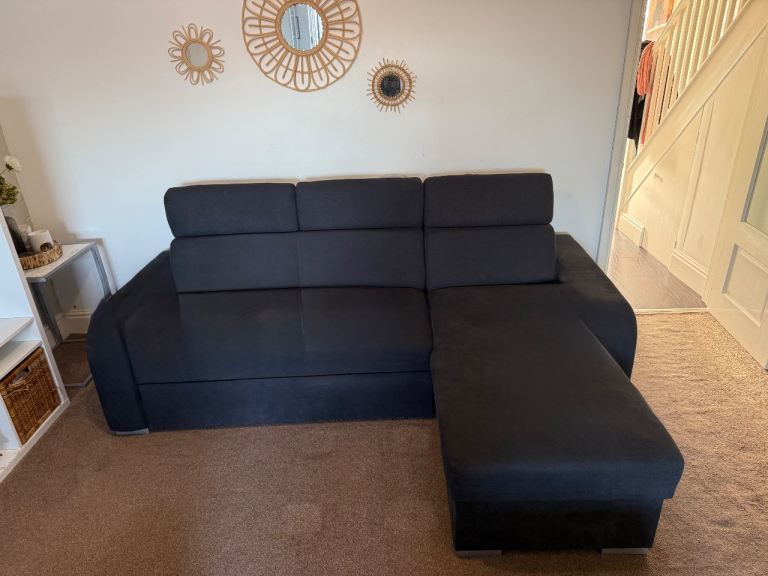 Corner sofa bed