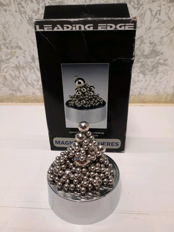 Magnetic Spheres Sculpture Building Game