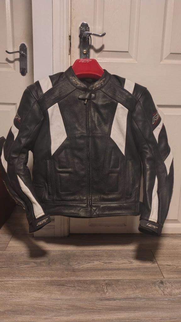 Men's RST Leather Jacket | Size 42