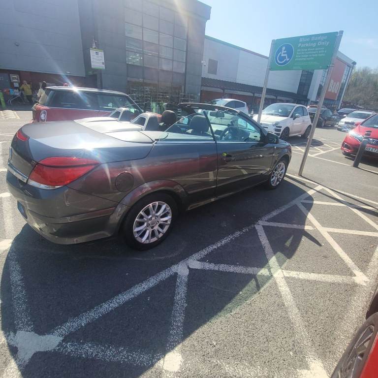 Vauxhall, ASTRA, Convertible, 2010, Other, 1796 (cc), 3 doors