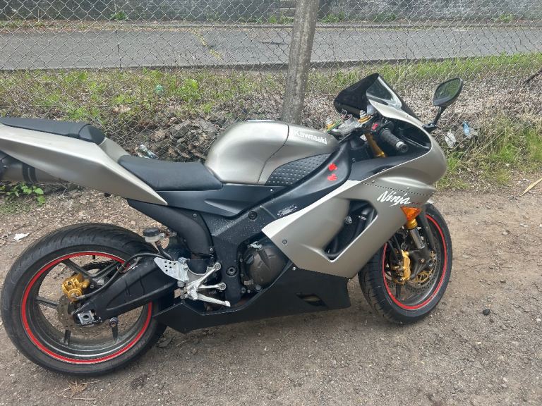 Kawasaki, Ninja ZX 6, 2006, 636 (cc)