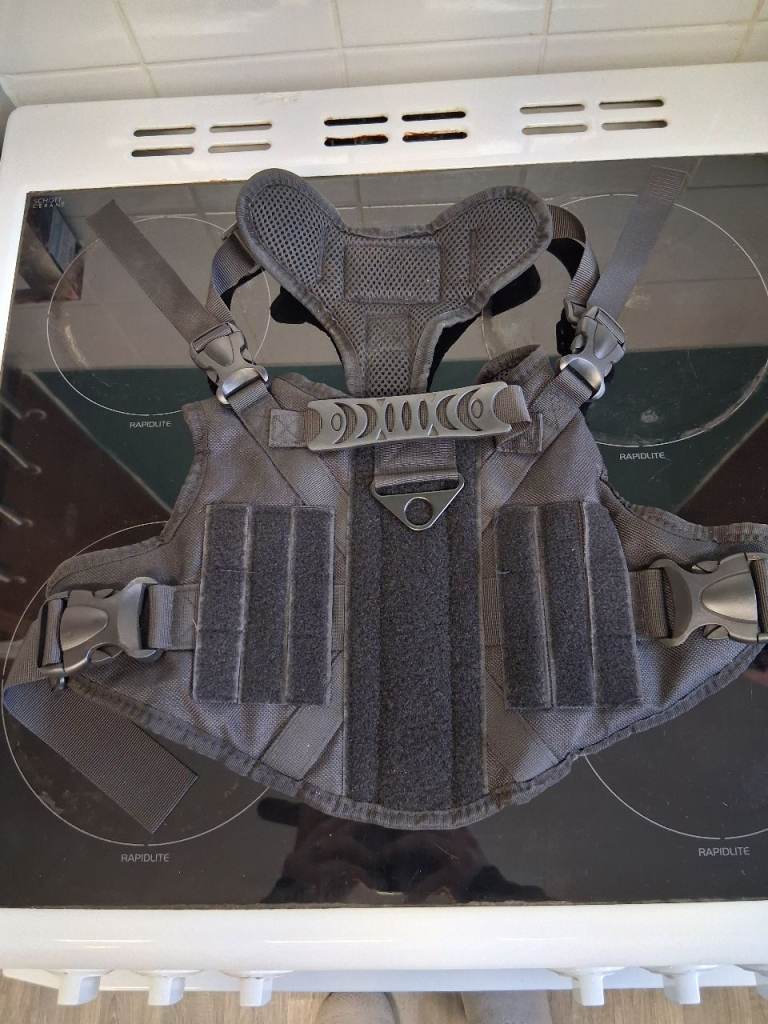 Dog harness (M) 