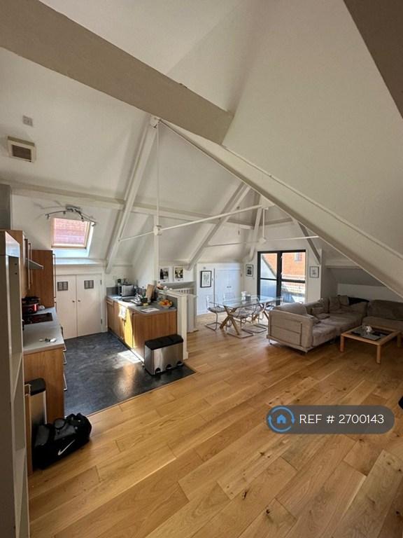 1 bedroom in Georges Square, Redcliffe, Bristol, BS1 (#2700143)