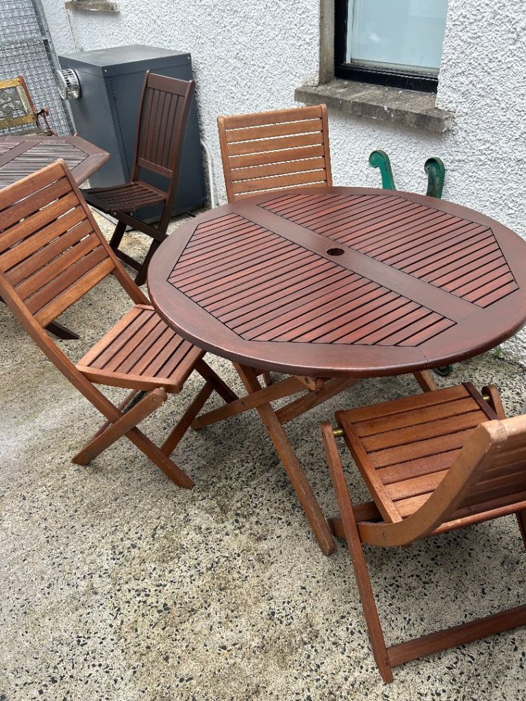  Wooden Garden Patio Table and Folding Chairs Set 3