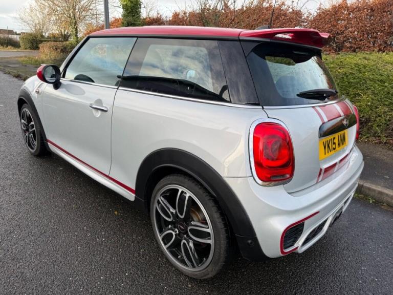  Mini Hatchback 2.0 John Cooper Works 3dr Petrol
