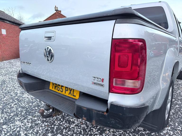 2015 Volkswagen Amarok D/Cab Pick Up Trendline 2.0 TDI 140 4MOTION Sel PICK UP DIESEL Manual