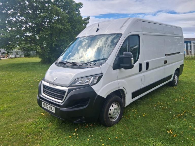 2022 Peugeot Boxer 2.2 BlueHDi L3 H2 Professional Van 140ps PANEL VAN Diesel Manual